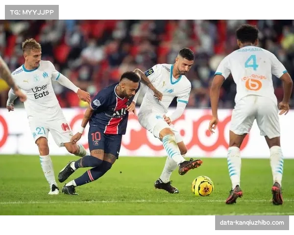 通讯：一座城市的等待，纽卡斯尔联队20年后重返欧冠八强之路。